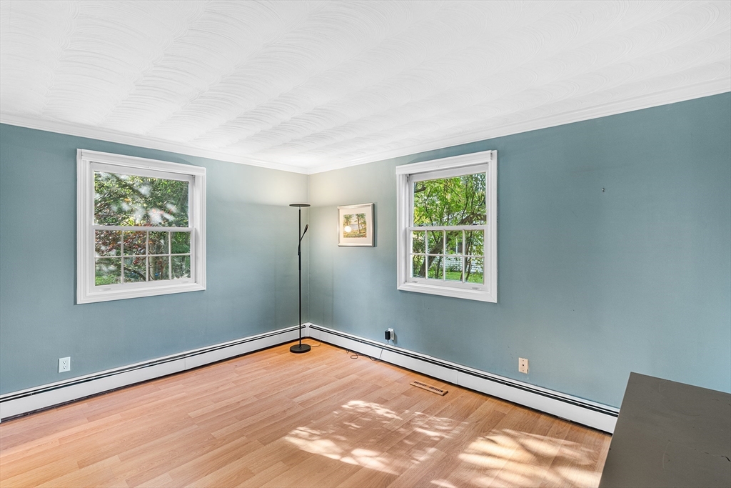 14 Francine Road Framingham, MA 01701 - Photo 12 of 33