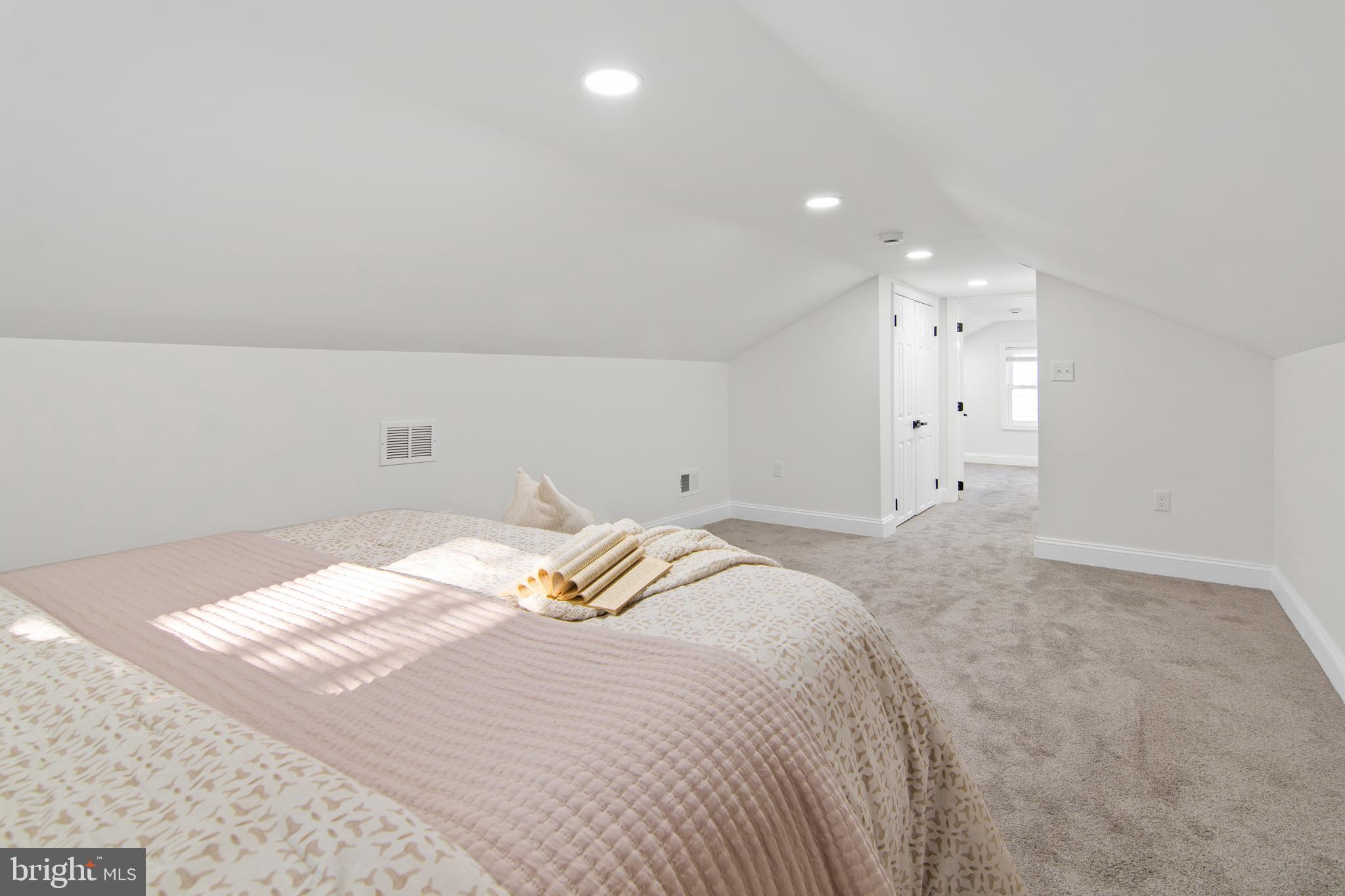 1727 Hilyard Road Baltimore, MD 21234 - Photo 29 of 41