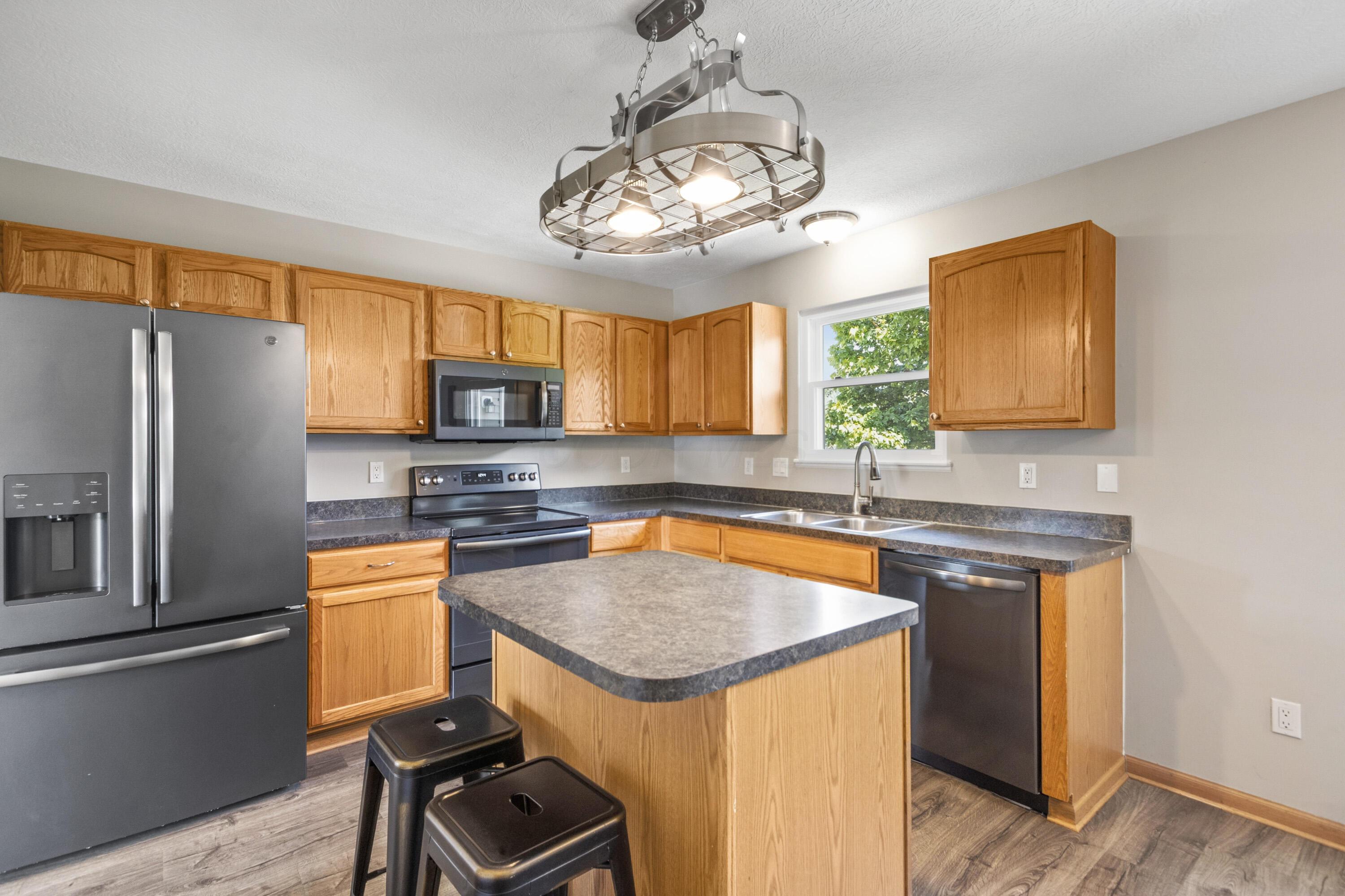 307 Cherry Leaf Road Delaware, OH 43015 - Photo 9 of 26