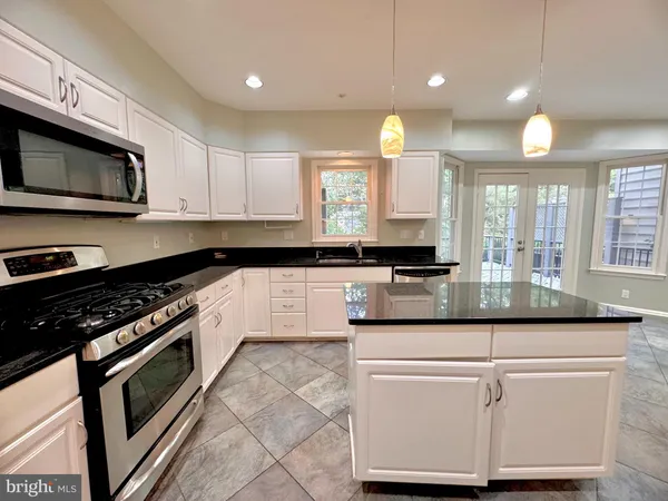 $5,200 | 11433 Hollowstone Drive, Rockville, MD 20852