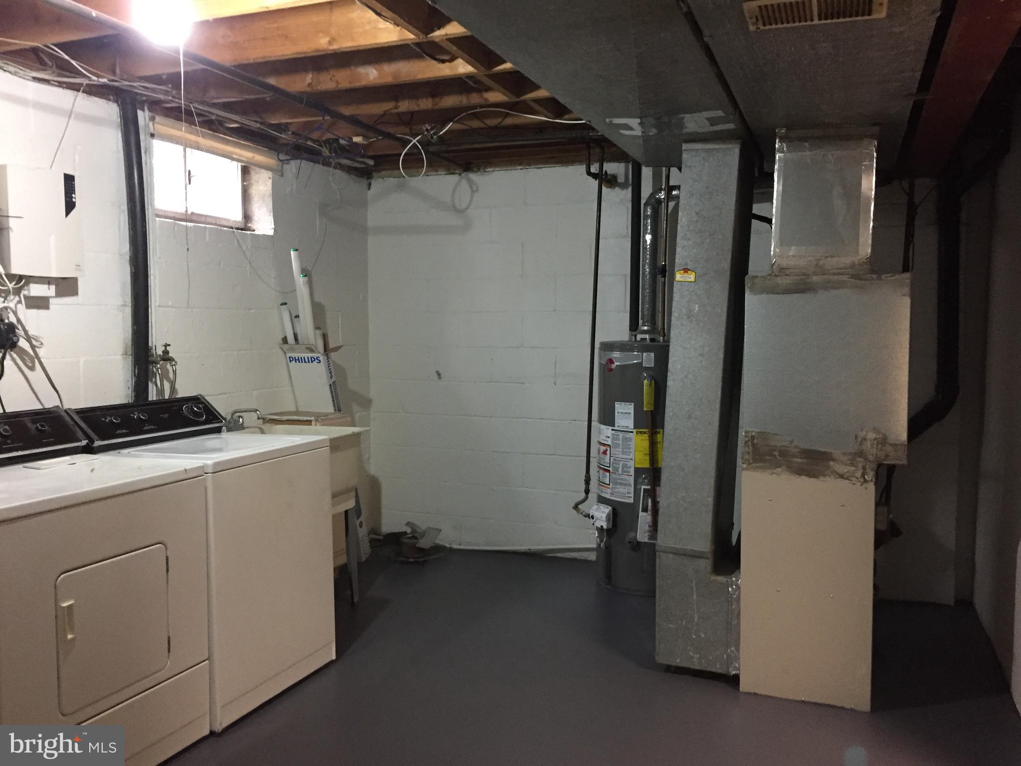 15 Cardor Court Nottingham, MD 21236 - Photo 13 of 15 Laudry/storage