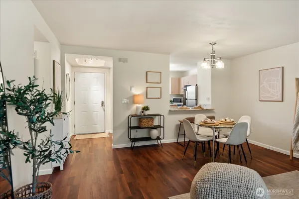 $265,000 | 5300 Harbour Pointe Boulevard, Unit 309C, Mukilteo, WA 98275