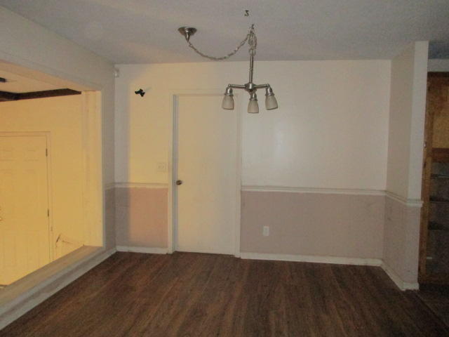 615 Beauregard Road Summerville, SC 29486 - Photo 3 of 11 041