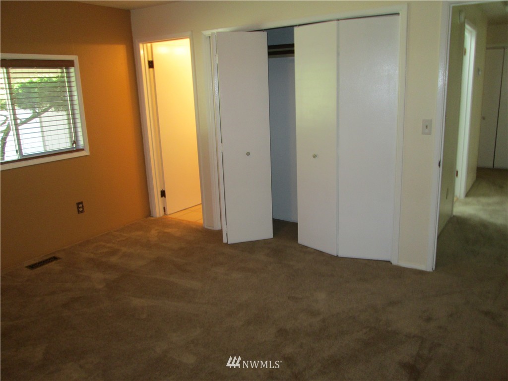 2355 North Reservation Road Oak Harbor, WA 98277 - Photo 11 of 25 Gallery Image 11