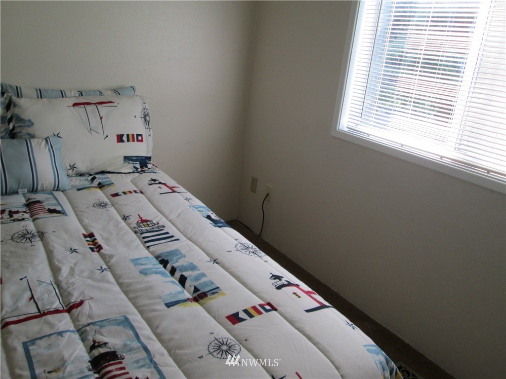 2355 North Reservation Road Oak Harbor, WA 98277 - Photo 12 of 25 Gallery Image 12