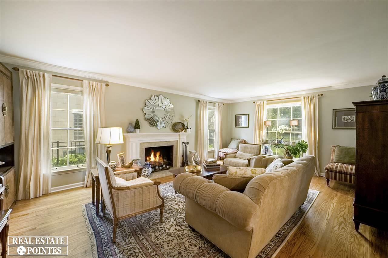 136 Moran Road Grosse Pointe Farms, MI 48236 - Photo 8 of 51