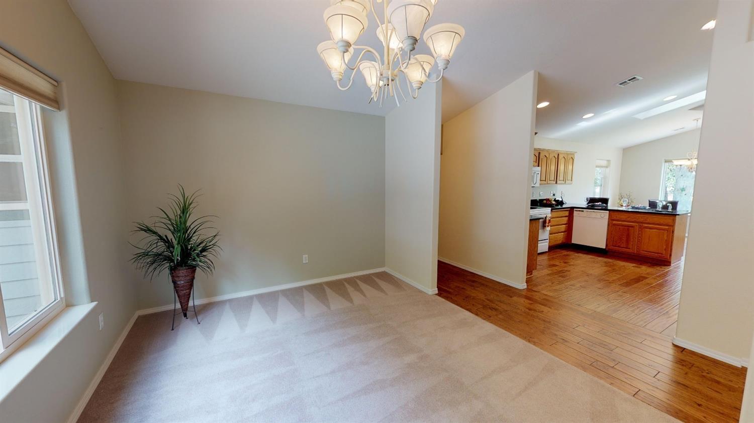 182 Starflower Way Merlin, OR 97532 - Photo 11 of 33 Formal dining area