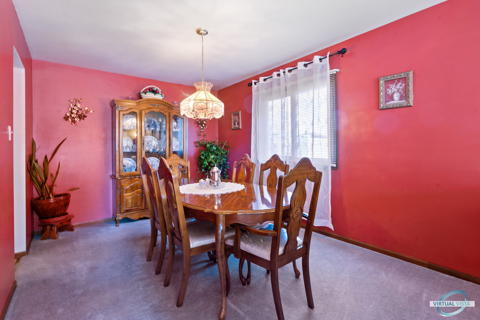 19205 Ada Street Lansing, IL 60438 - Photo 5 of 15 a dining room with furniture and window