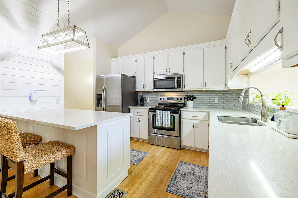 109 Seabreeze Circle Inlet Beach, FL 32461 - Photo 41 of 148 Kitchen(4)