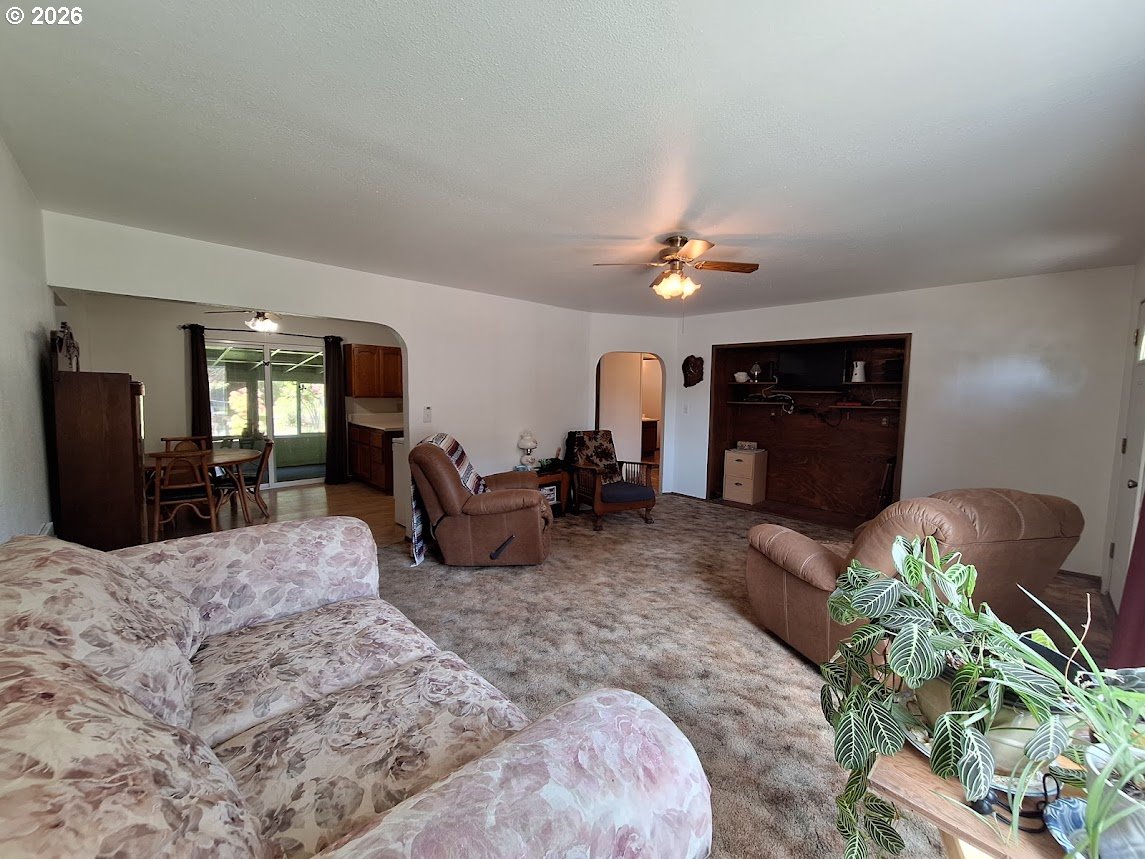 62934 Crown Point Road Coos Bay, OR 97420 - Photo 9 of 18