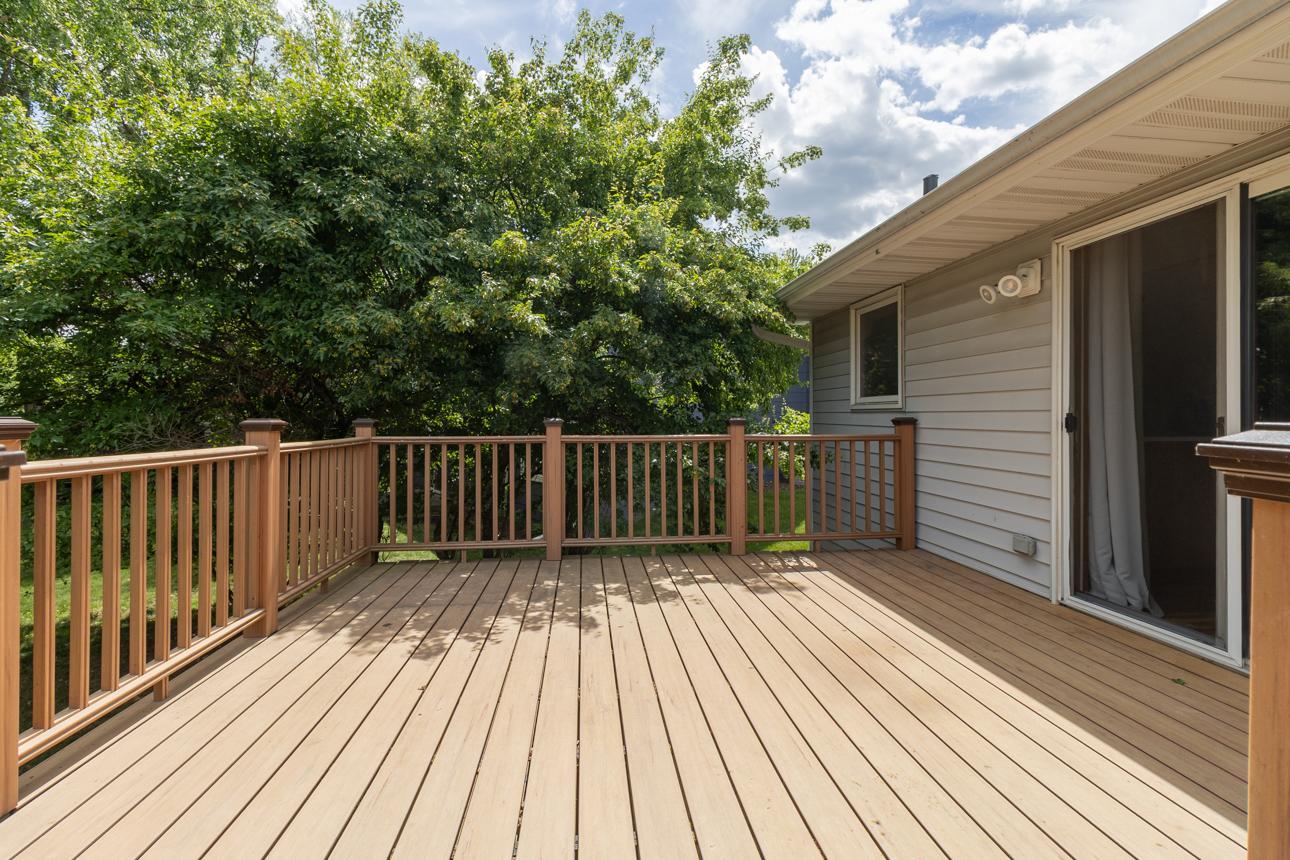 4693 Heather Ridge Road North St. Paul, MN 55128 - Photo 25 of 39