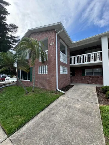 $1,625 | 1890 Knox McRae Drive, Unit 112, Titusville, FL 32780