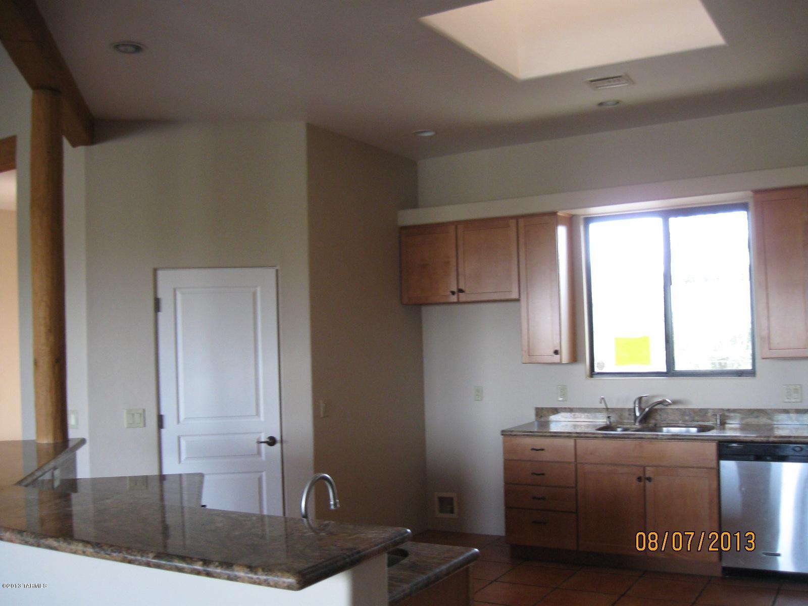 6050 Rough Rider Place Tucson, AZ 85743 - Photo 8 of 15 Gallery Image 8