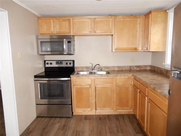 $850 | 395 1st Street, Lawrence, PA 15055