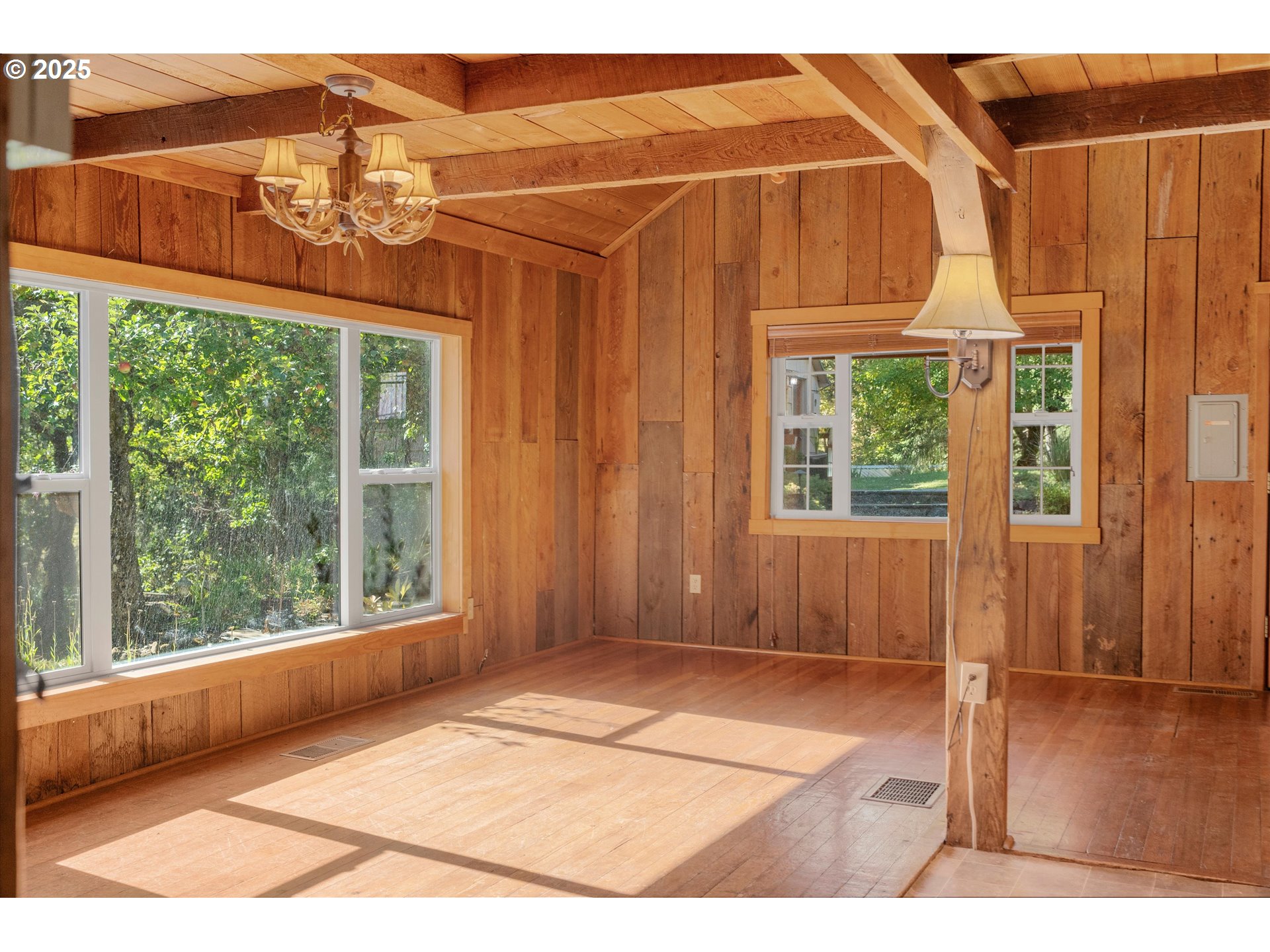 23340 Doane Creek Road Sheridan, OR 97378 - Photo 3 of 48 Gallery Image 3