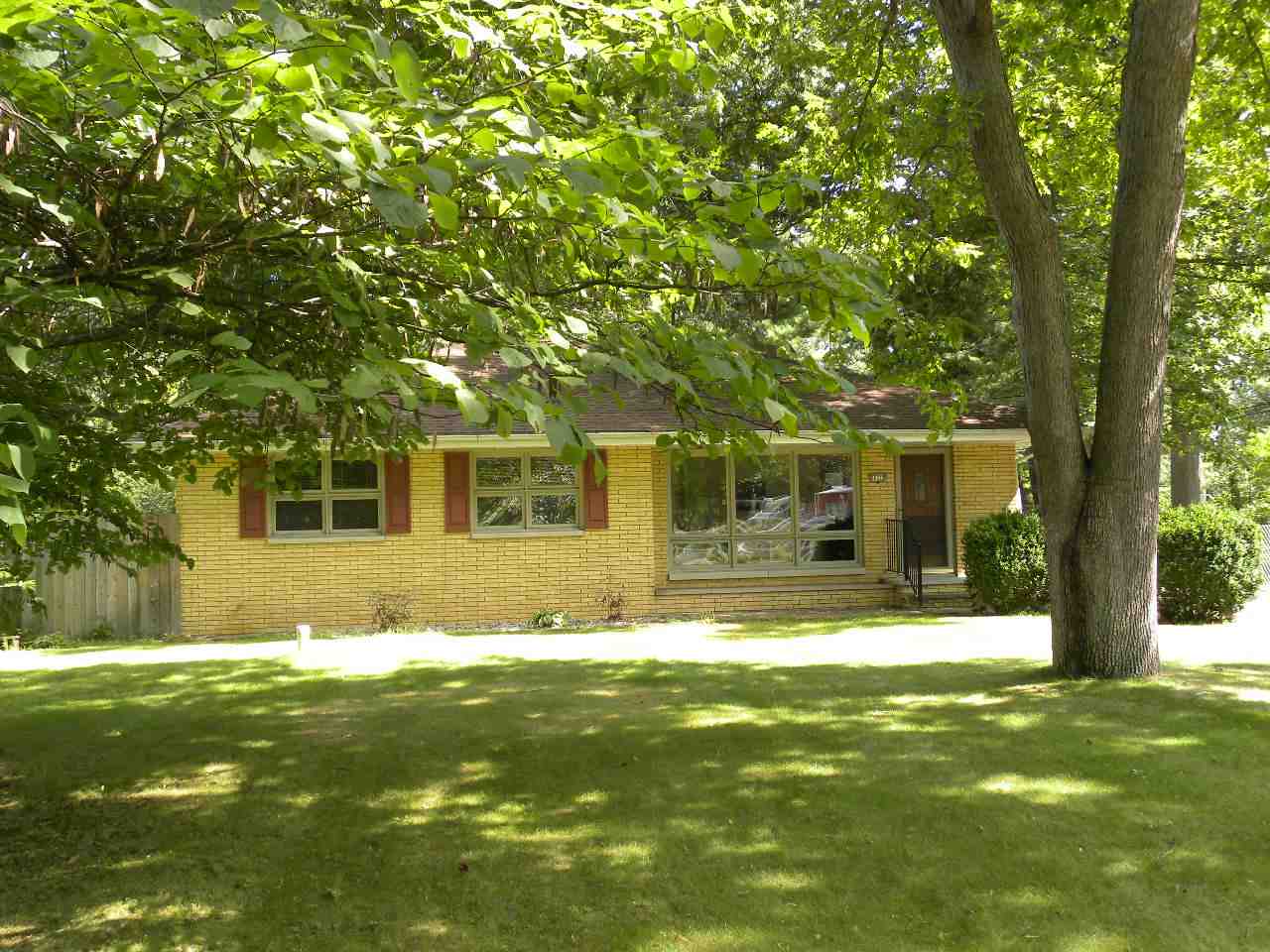 56352 Orchid Road South Bend, IN 46619 - Photo 4 of 32 Gallery Image 4