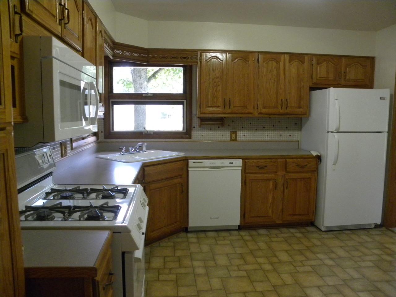 56352 Orchid Road South Bend, IN 46619 - Photo 9 of 32 Gallery Image 9