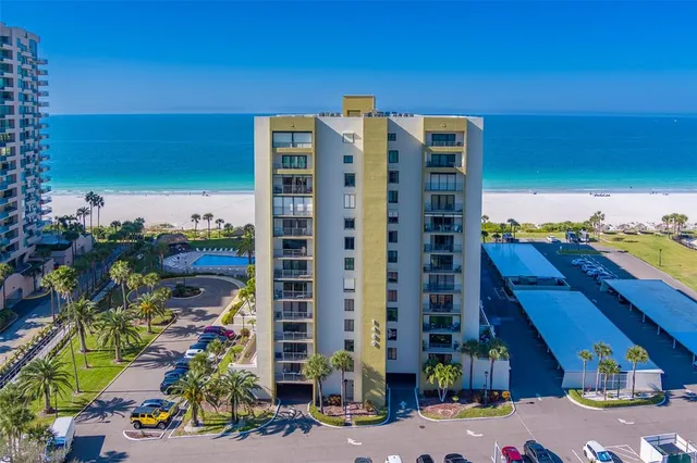 $879,000 | 1480 Gulf Boulevard, Unit 201, Clearwater Beach, FL 33767