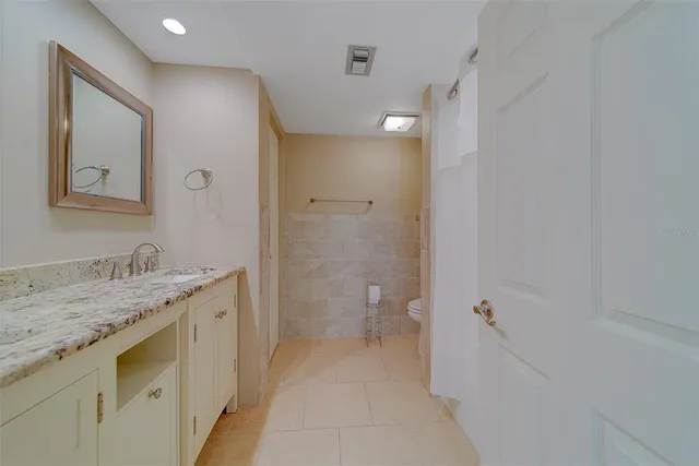 $879,000 | 1480 Gulf Boulevard, Unit 201, Clearwater Beach, FL 33767