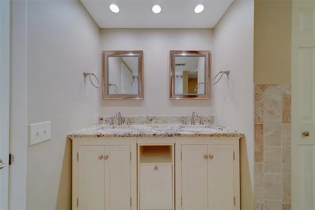 $879,000 | 1480 Gulf Boulevard, Unit 201, Clearwater Beach, FL 33767