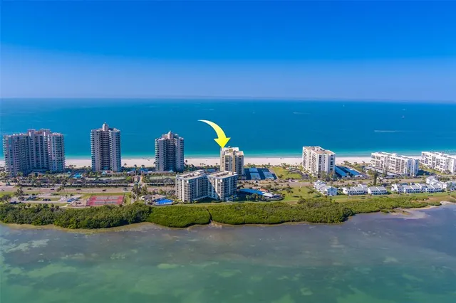 $879,000 | 1480 Gulf Boulevard, Unit 201, Clearwater Beach, FL 33767