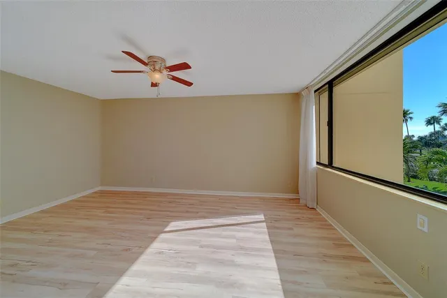 $879,000 | 1480 Gulf Boulevard, Unit 201, Clearwater Beach, FL 33767