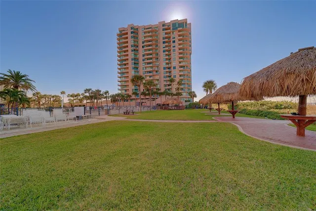 $879,000 | 1480 Gulf Boulevard, Unit 201, Clearwater Beach, FL 33767