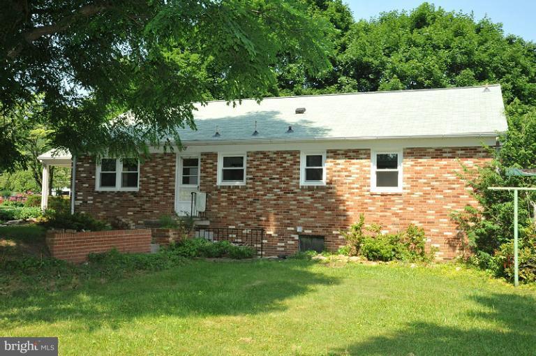 24417 Ridge Road Damascus, MD 20872 - Photo 13 of 19 Back of house