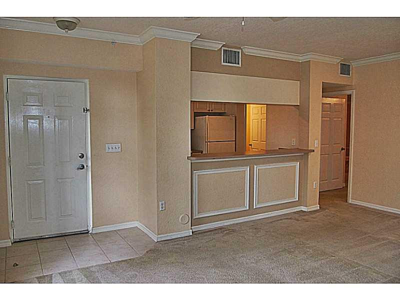 6678 West Sample Road, Unit B22 Coral Springs, FL 33067 - Photo 12 of 22 Living Room