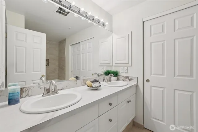 $465,000 | 4322 Northeast 5th Court, Unit 105, Renton, WA 98059