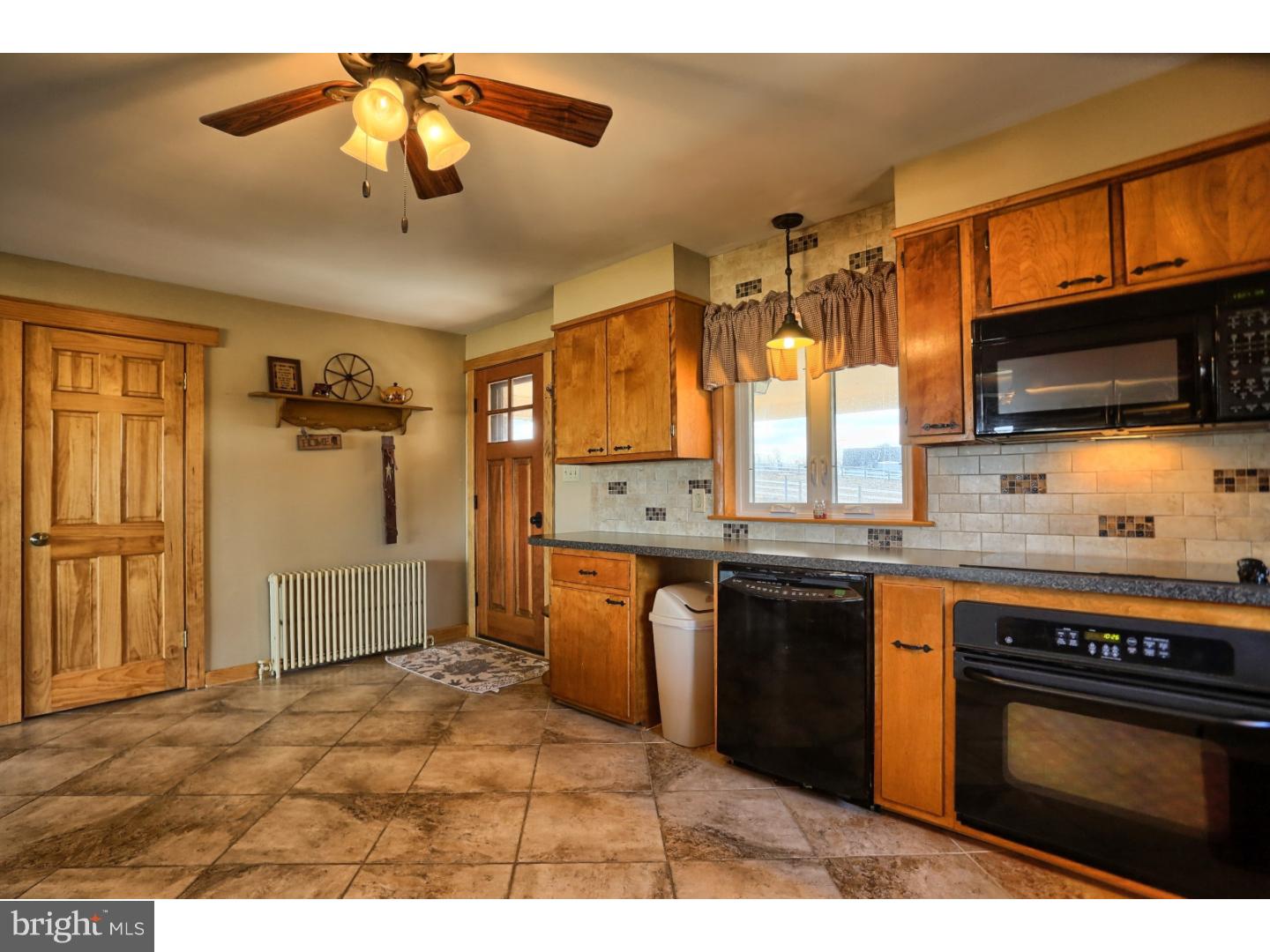 1367 Rake Road Mohrsville, PA 19541 - Photo 4 of 25 Gallery Image 4