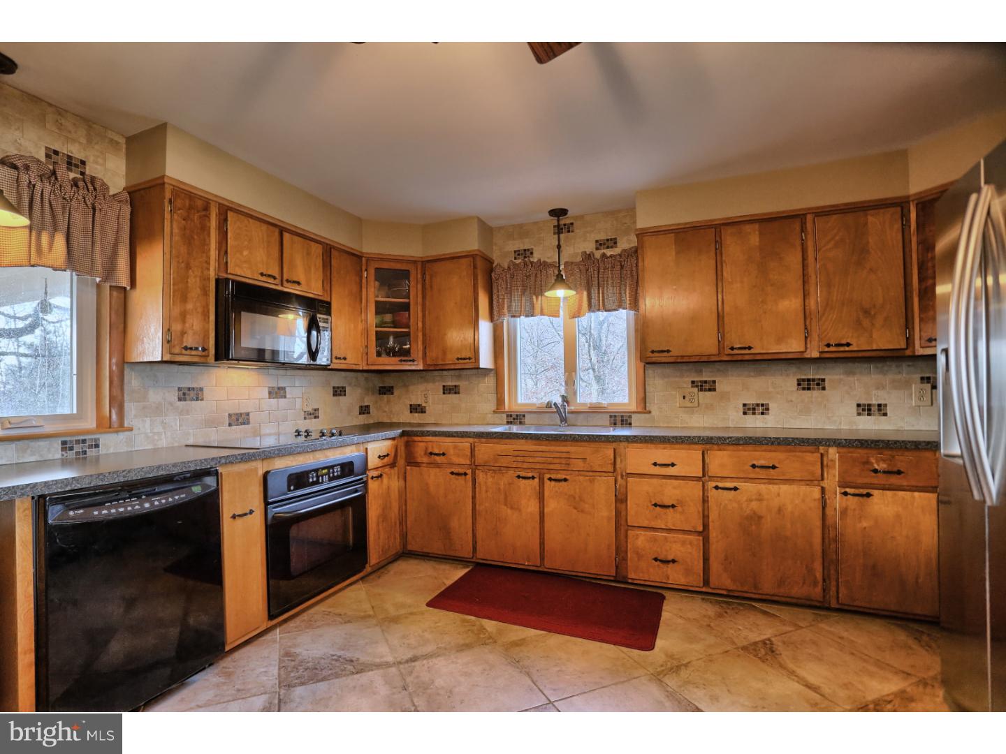 1367 Rake Road Mohrsville, PA 19541 - Photo 5 of 25 Gallery Image 5