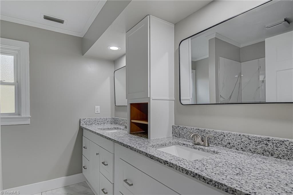 122 Pine Street King, NC 27021 - Photo 17 of 30