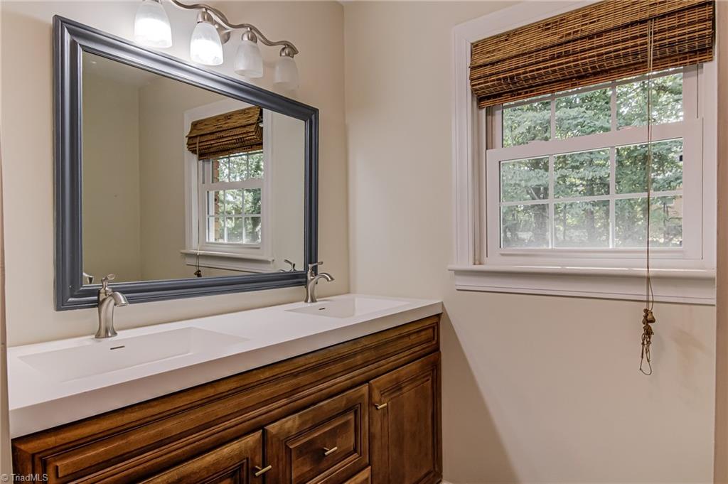 122 Pine Street King, NC 27021 - Photo 23 of 30