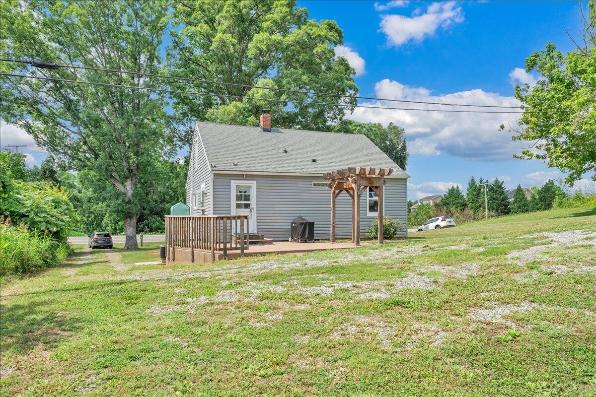 2509 Callaway Road Rocky Mount, VA 24151 - Photo 36 of 42 35-MIB03233