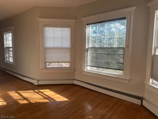 $3,100 | 182 Claremont Avenue, Unit 2, Montclair, NJ 07042