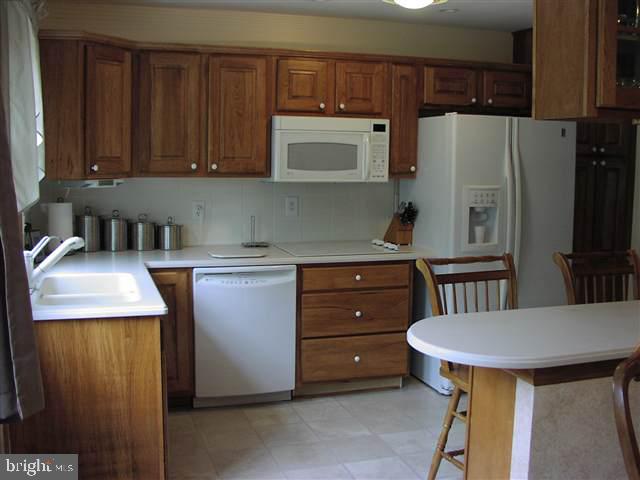 2015 Valley Road Enola, PA 17025 - Photo 2 of 12 Gallery Image 2