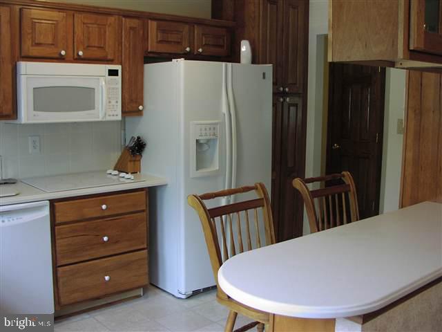 2015 Valley Road Enola, PA 17025 - Photo 3 of 12 Gallery Image 3