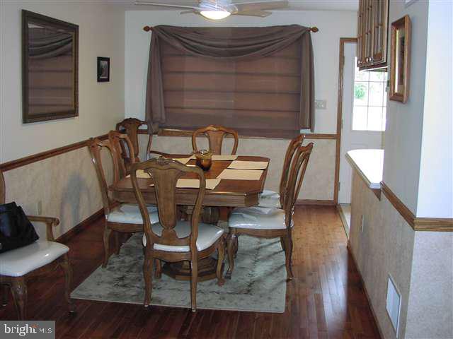 2015 Valley Road Enola, PA 17025 - Photo 4 of 12 Gallery Image 4