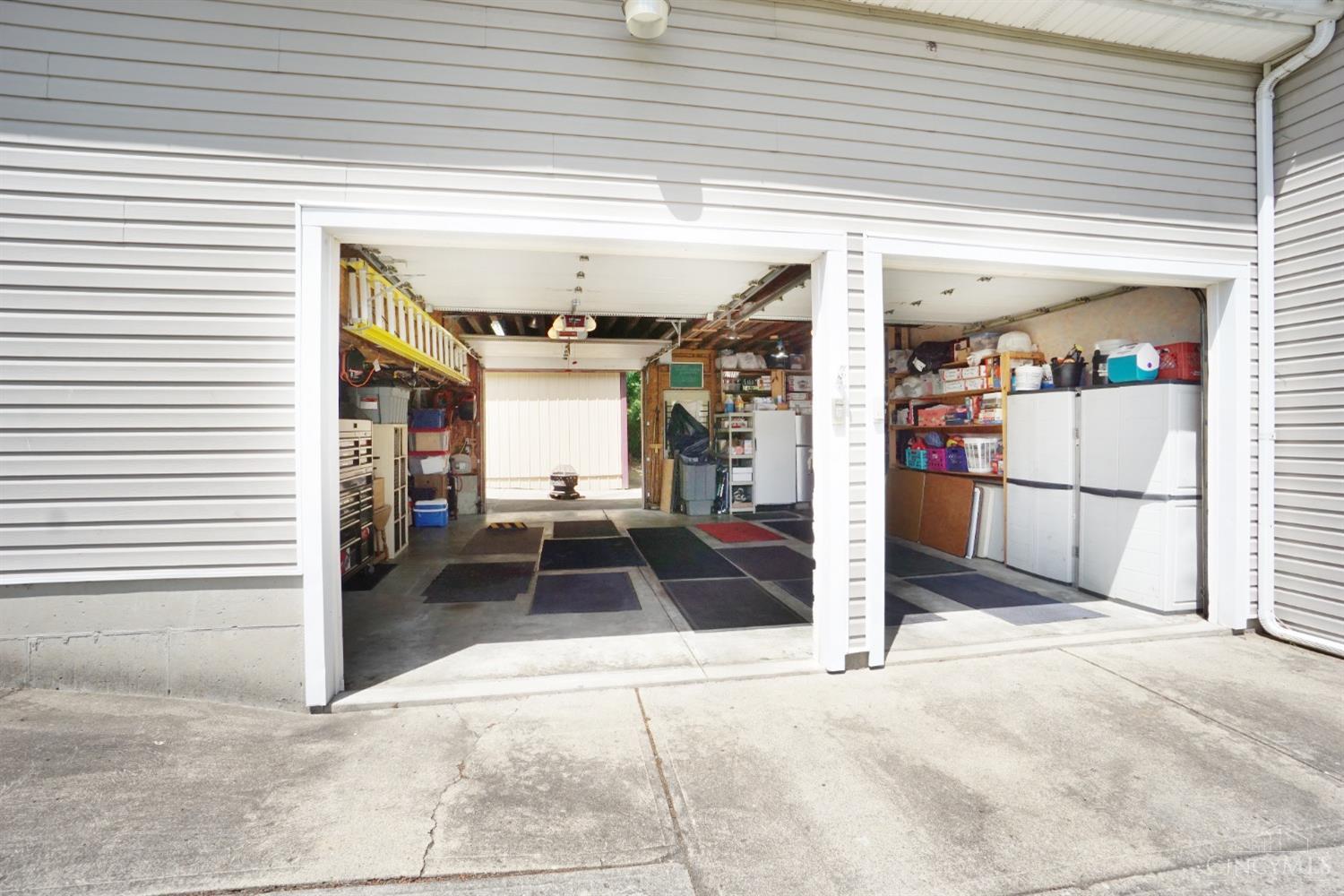 7261 Pippin Road Cincinnati, OH 45239 - Photo 27 of 33 Gallery Image 27