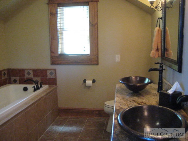 459 Glen View Road Boone, NC 28607 - Photo 9 of 24 Gallery Image 9