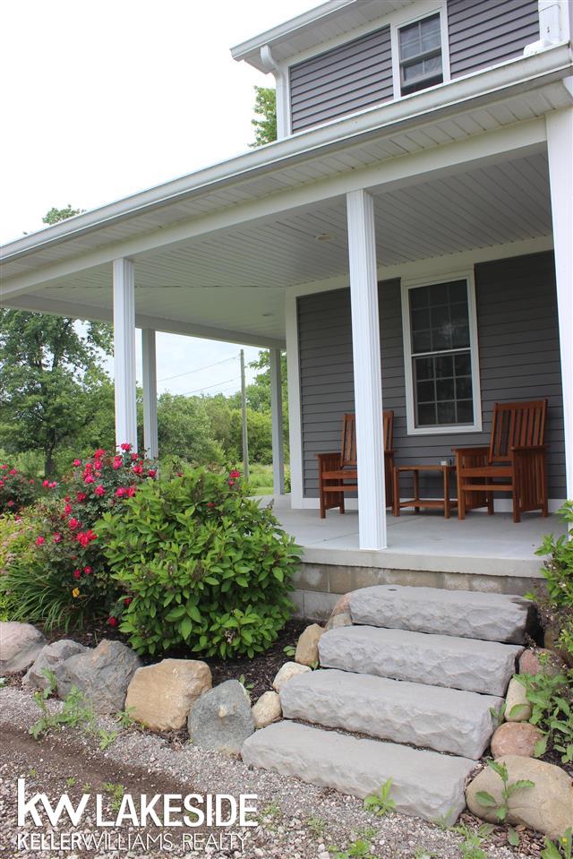 22044 Armada Center Road Armada, MI 48005 - Photo 31 of 44 50080179-30.JPG