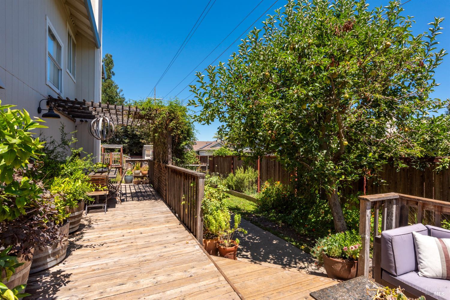 2528 Pawnee Street Santa Rosa, CA 95403 - Photo 47 of 70 Gallery Image 47