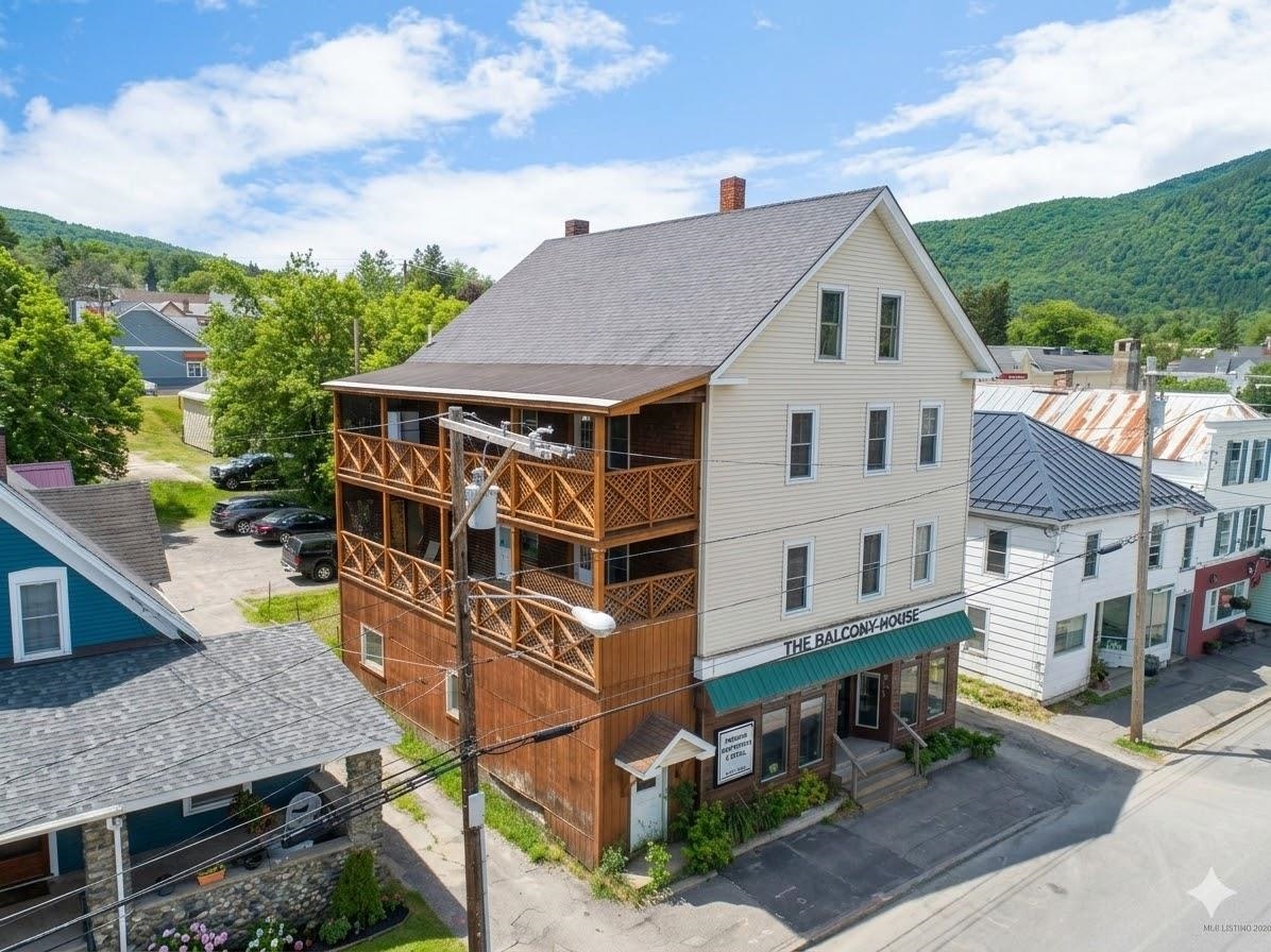 8 Parsons Street Colebrook, NH 03576 - Photo 5 of 6