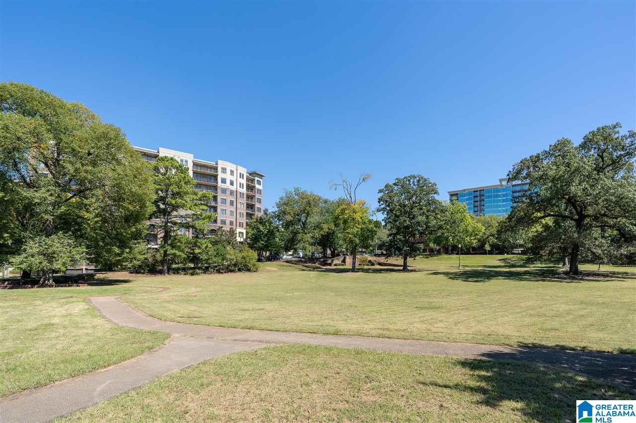 55 Hanover Circle, Unit 305 Birmingham, AL 35205 - Photo 24 of 33