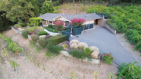 $1,695,000 | 1389 Canyon Road, Geyserville, CA 95441
