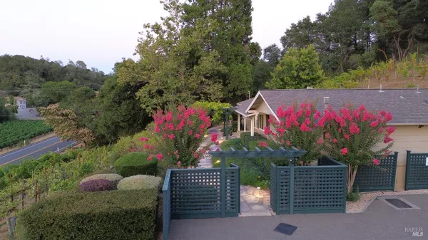 $1,695,000 | 1389 Canyon Road, Geyserville, CA 95441