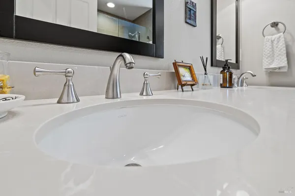 $1,695,000 | 1389 Canyon Road, Geyserville, CA 95441