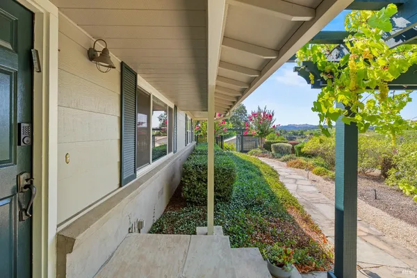 $1,695,000 | 1389 Canyon Road, Geyserville, CA 95441