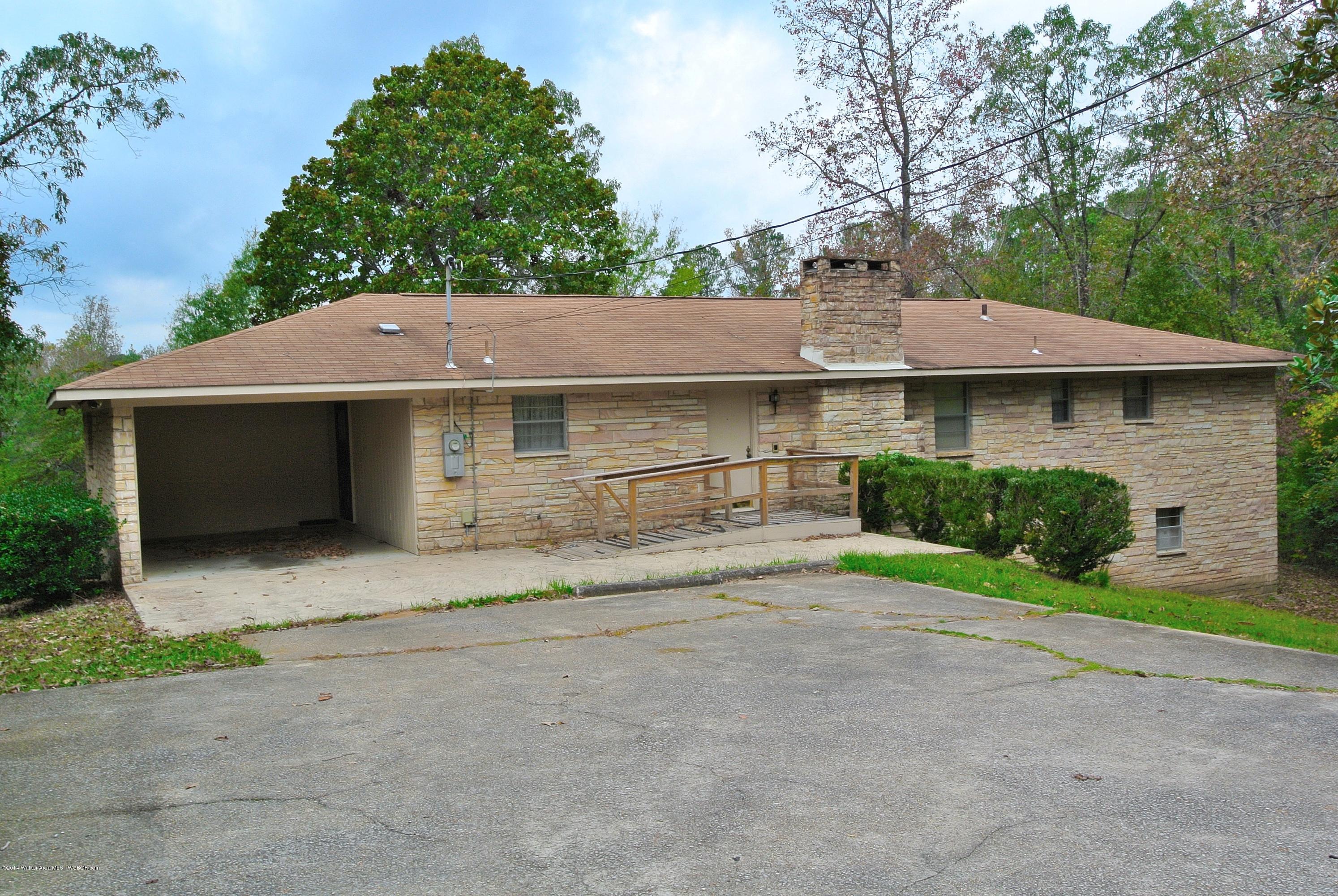 324 Ridgewood Jasper, AL 35504 - Photo 7 of 43 Gallery Image 7